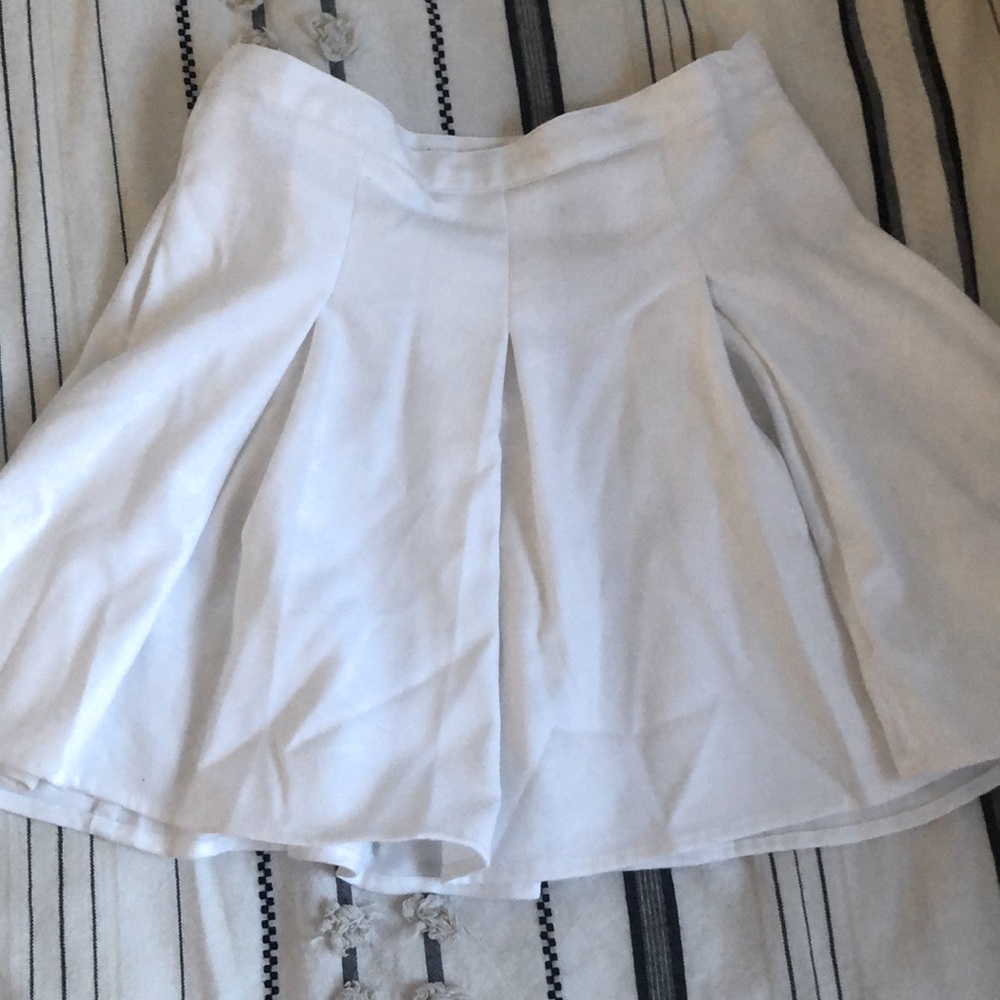 White tennis skirt